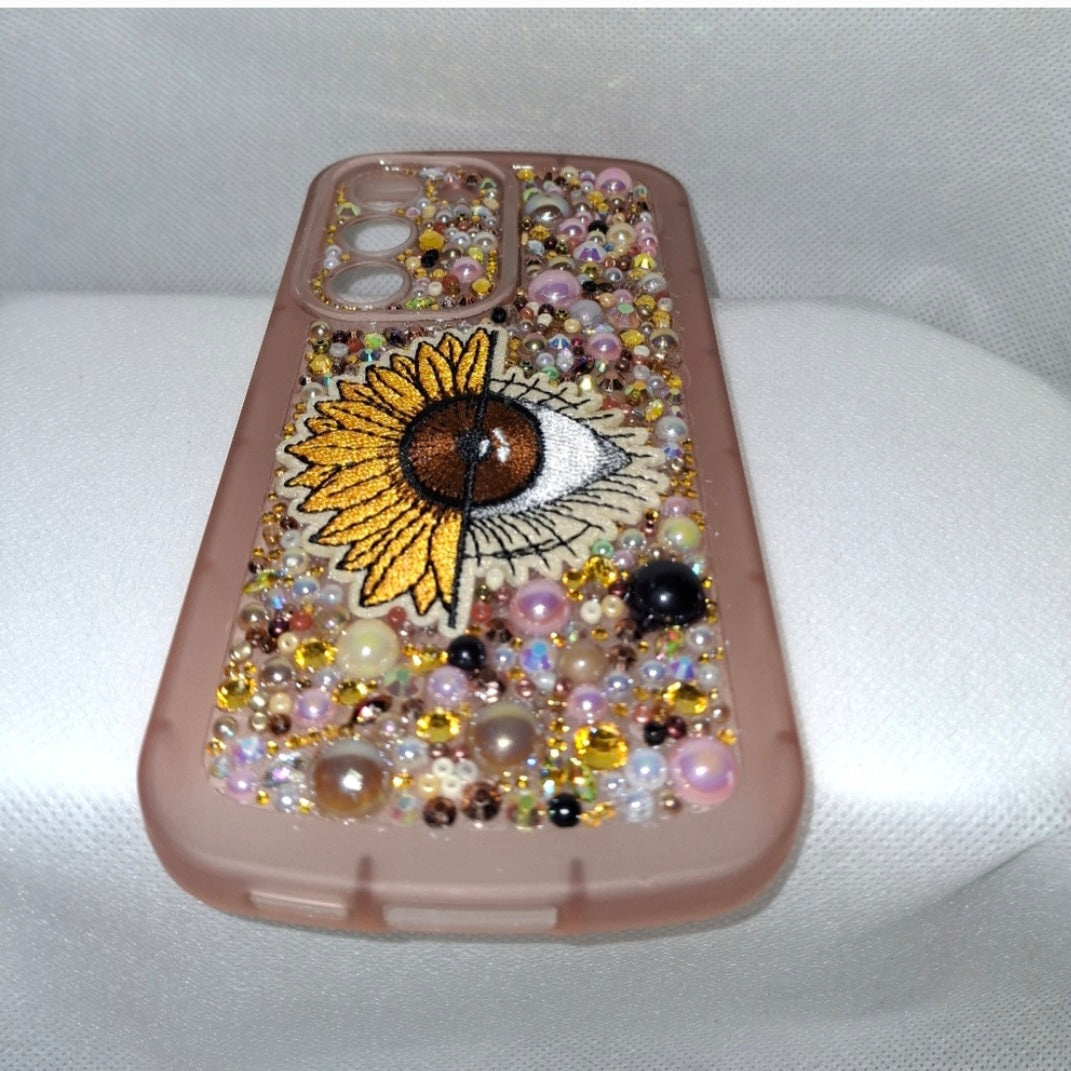 Blinged Samsung/ iphone custom made phone case. "Seeing flowers" Samsung S23